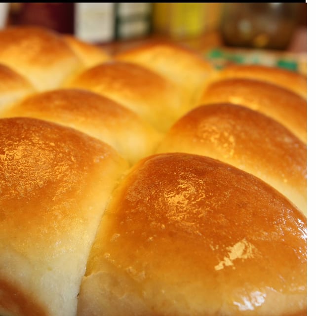 1/2 Dozen Rolls.